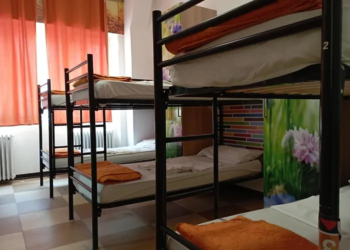 Milano Ostello Albergue *