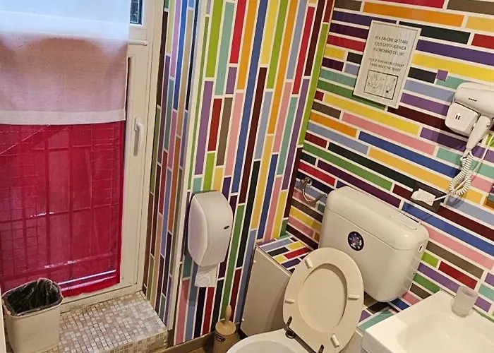 Milano Ostello * Milão